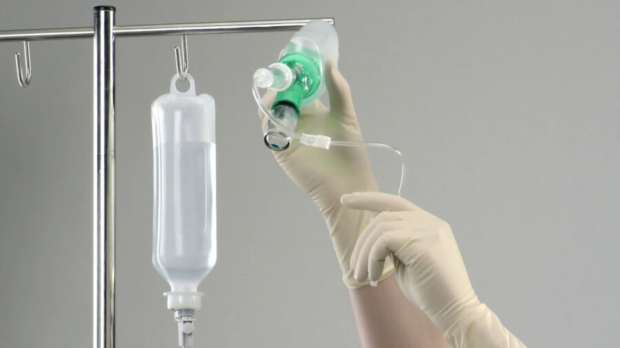 B Braun Sodium Chloride 0.9% IV Infusion 100ml - Image 2